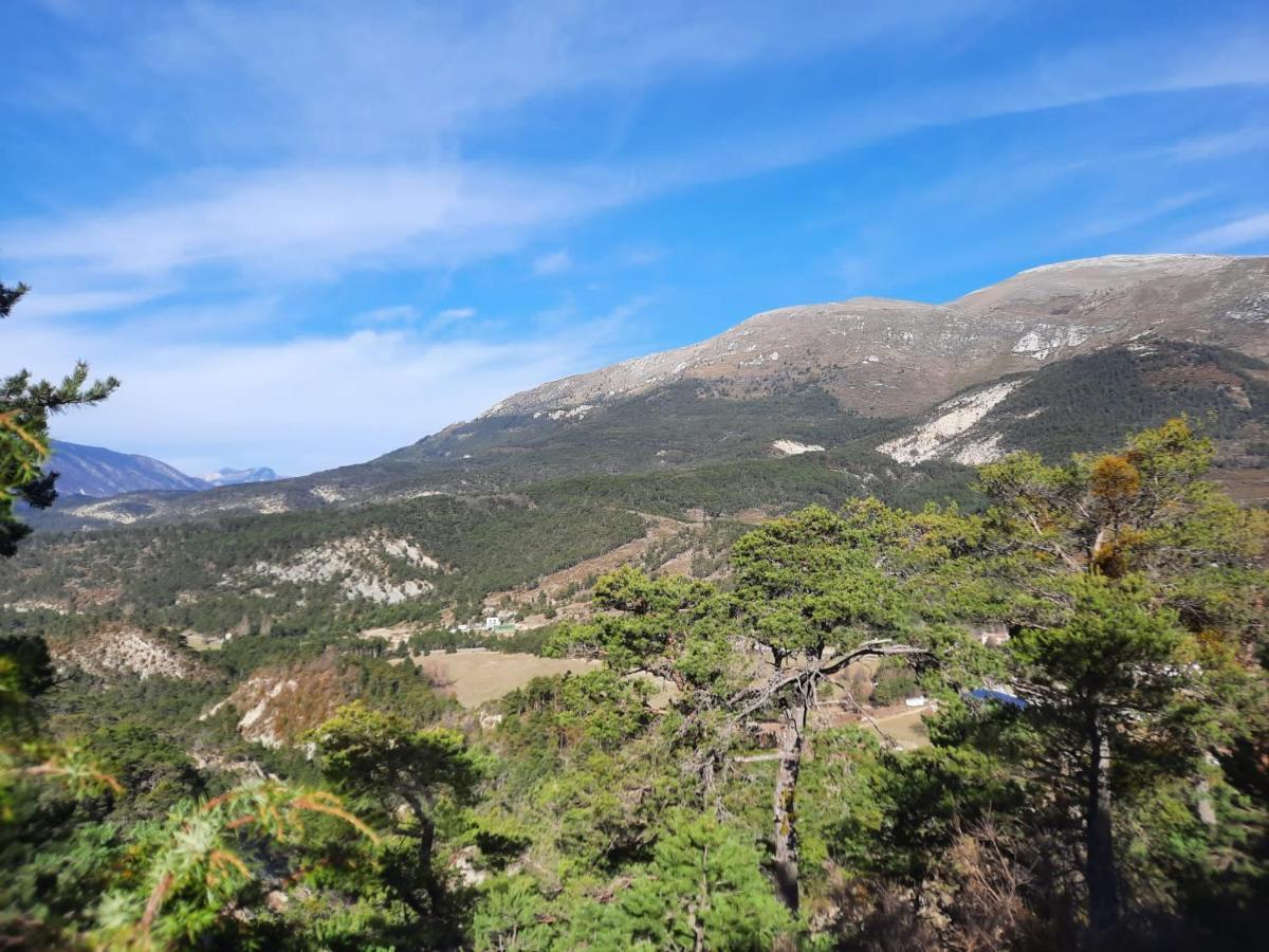 Gite La Mountagna Peyroules Exteriér fotografie